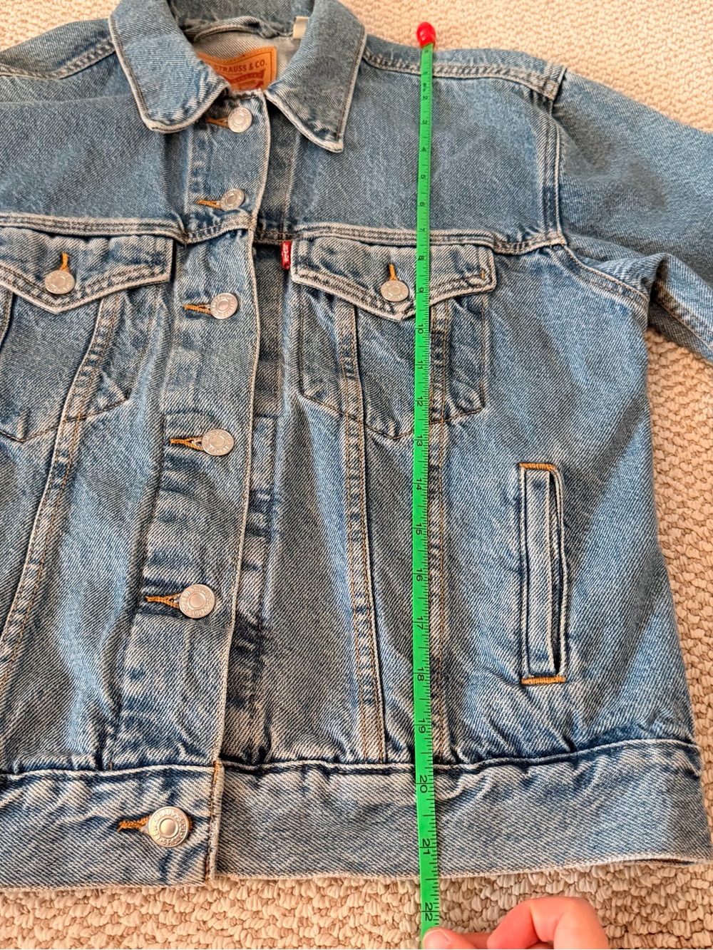 Levi's Women’s Boyfriend Light Blue Denim Trucker Jacket - Picture 5 of 7
